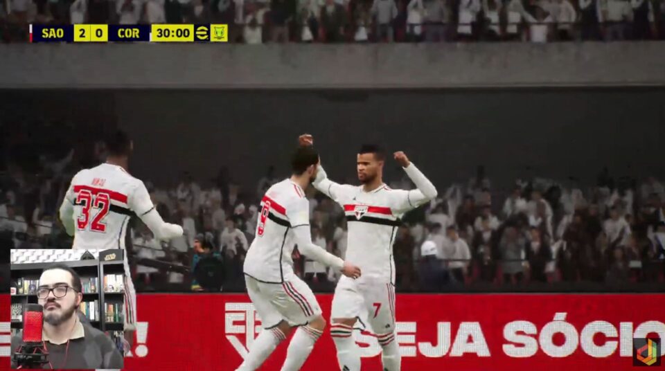 Curtindo eFootball da Konami com São Paulo versus Corinthians