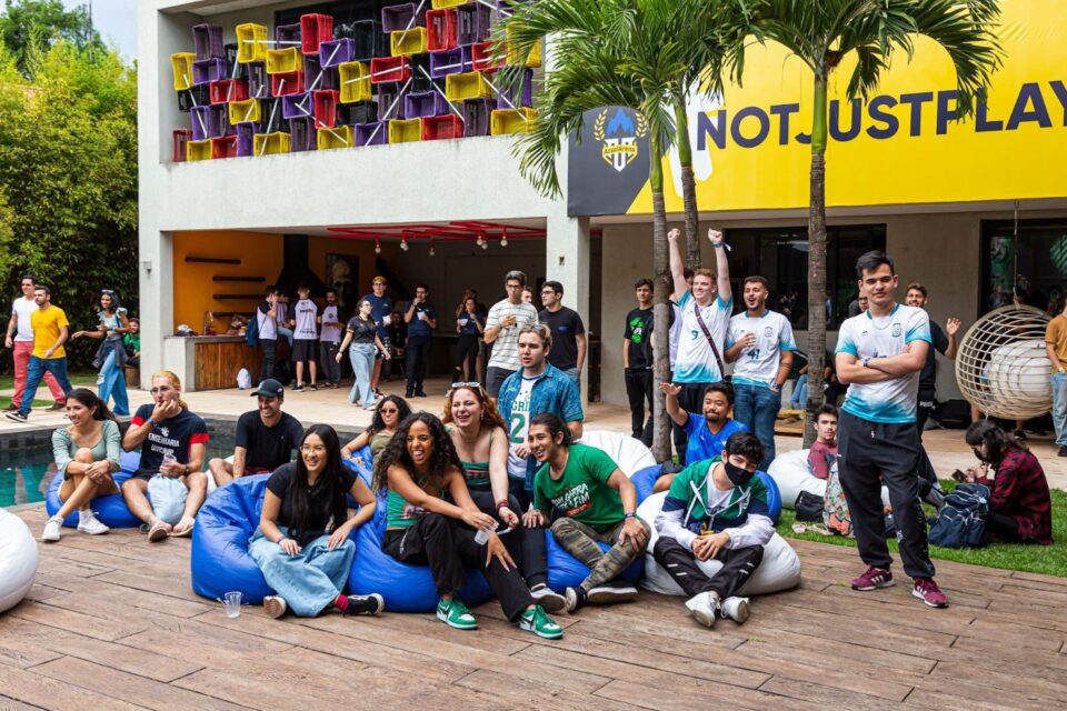 Riot Games lança projeto voltado ao público gamer em universidades brasileiras