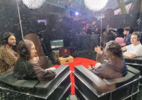 Filipe Veiga e Marcos Garrett concedendo entrevista ao IGN. Foto: Reprodução/YouTube