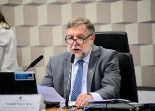 Flávio Arns é presidente da CE. Foto: Pedro França/Agência Senado