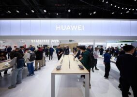 No MWC 2024, a Huawei traz últimos lançamentos. Foto: Divulgação