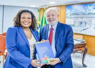 Margareth Menezes e Lula. Foto: Ricardo Stuckert/PR