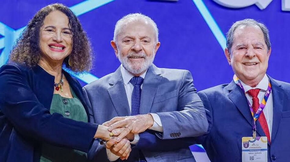 Luciana, Lula e Sérgio Rezende. Foto: Ricardo Stuckert